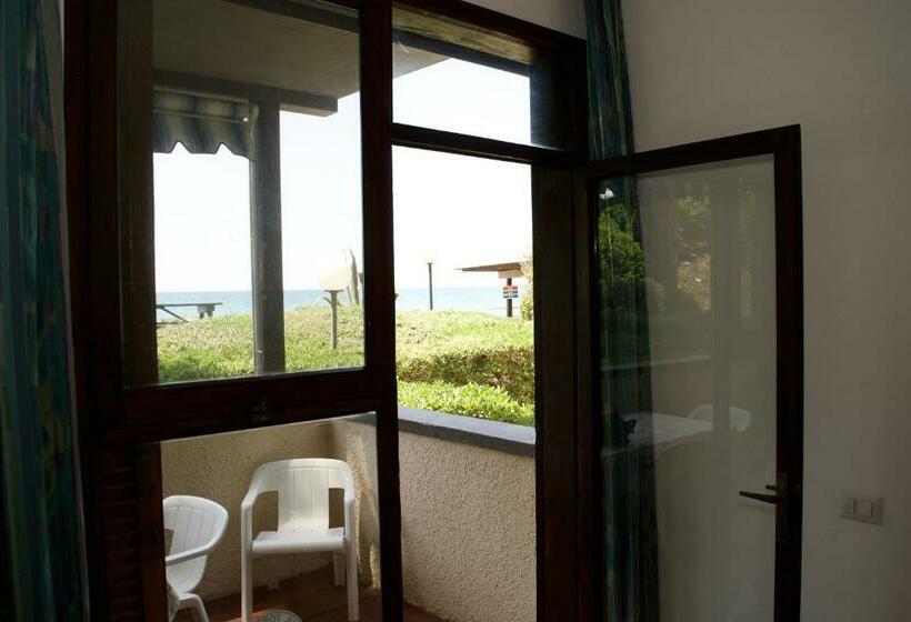 آپارتمان 1 خوابه همکف, Baia Toscana