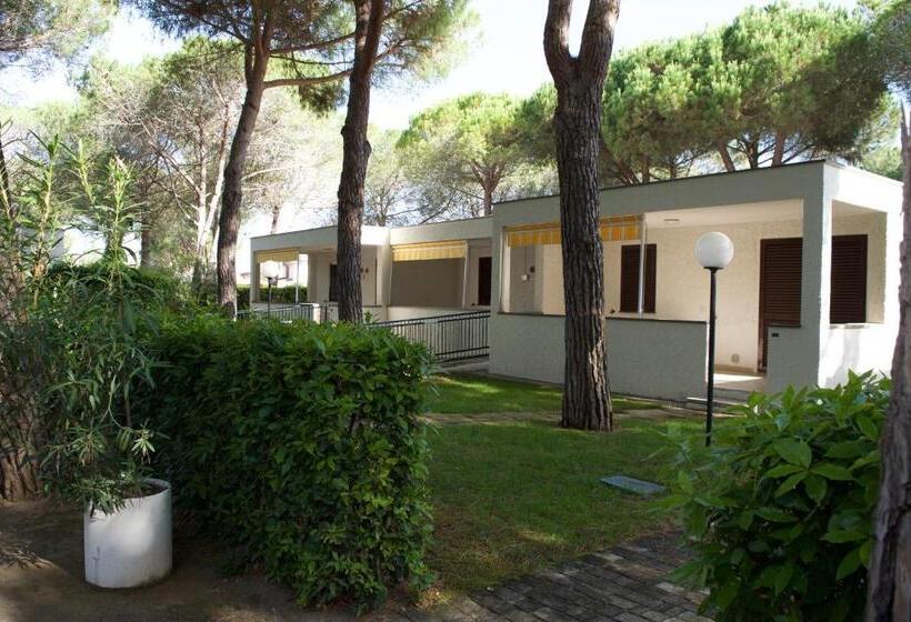 آپارتمان 1 خوابه با چشم‌انداز باغ, Baia Toscana