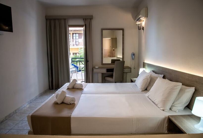 اتاق استاندارد, Elmi Beach Hotel & Suites