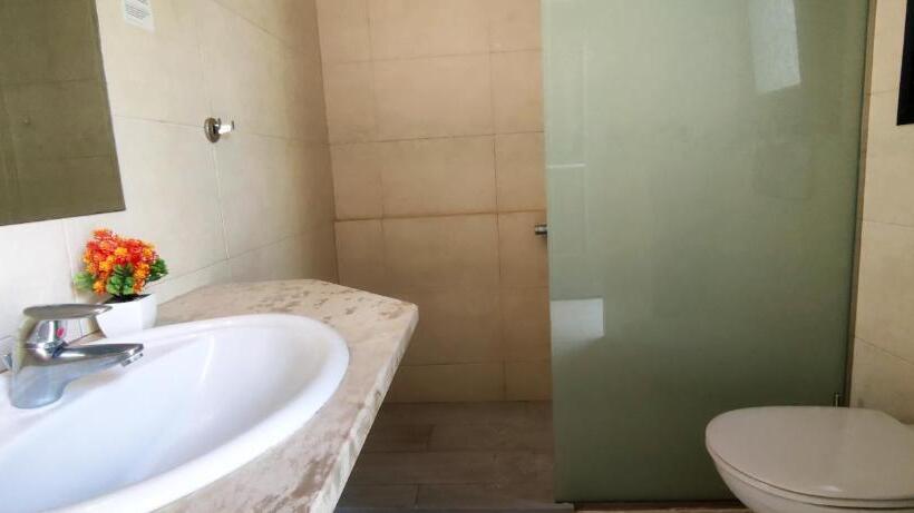اتاق لوکس, Aeolian Gaea