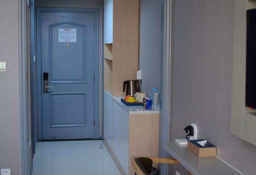 Business-Zimmer, Golden Phoenix