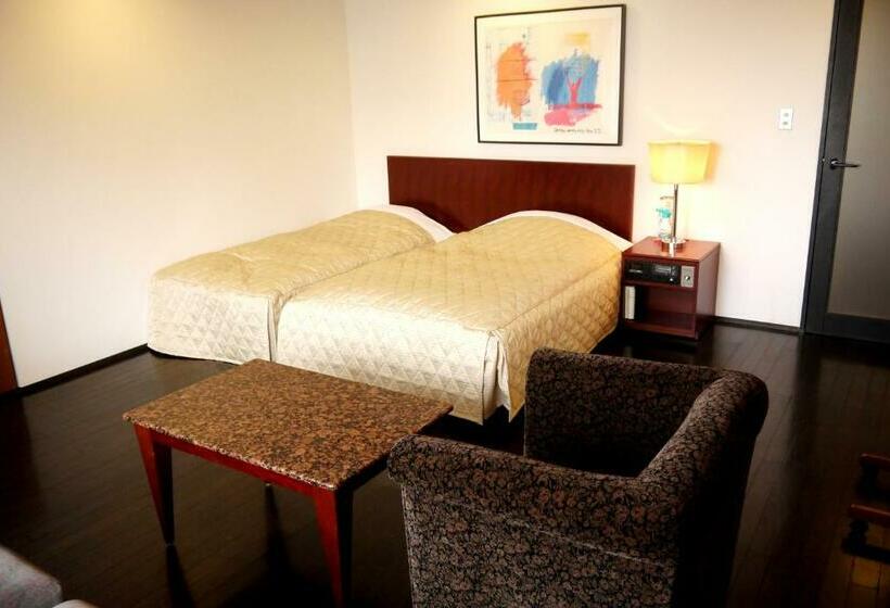 Номер Economy, The Residential Suites Fukuoka