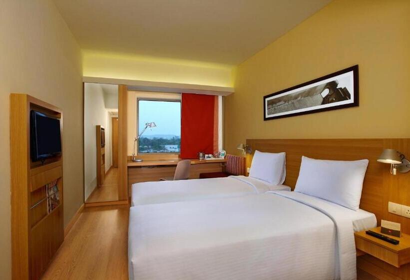 Habitación Estándar Cama Queen, Ibis Bengaluru Hosur Road   An Accor Brand