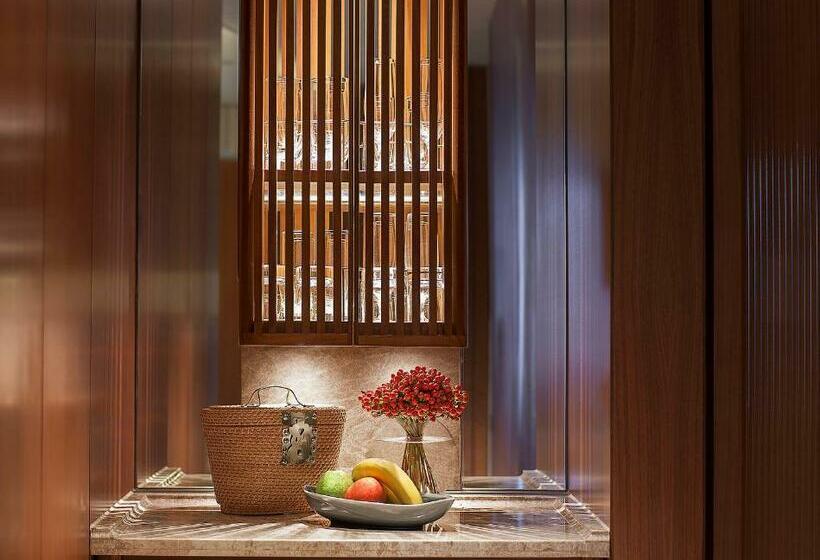 اتاق لوکس با تخت بزرگ, Shangrila Far Eastern, Taipei
