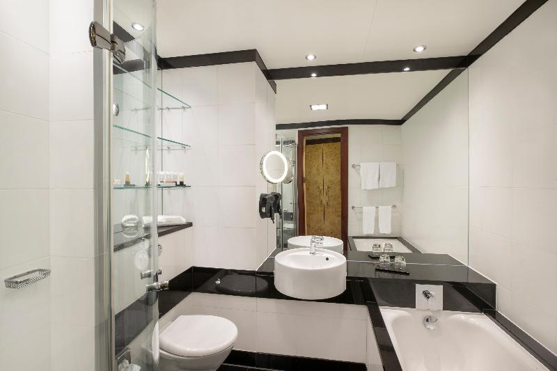 اتاق استاندارد با تخت دو نفره بزرگ برای معلولان, Candlewood Suites Lexington, An Ihg