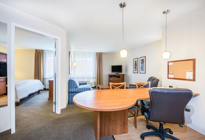 Люкс, Candlewood Suites Pittsburgh Cranberry, An Ihg