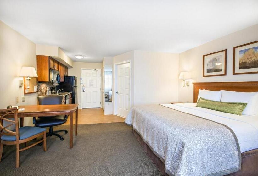 Студио Стандарт Кровать Кинг, Candlewood Suites Pittsburgh Cranberry, An Ihg