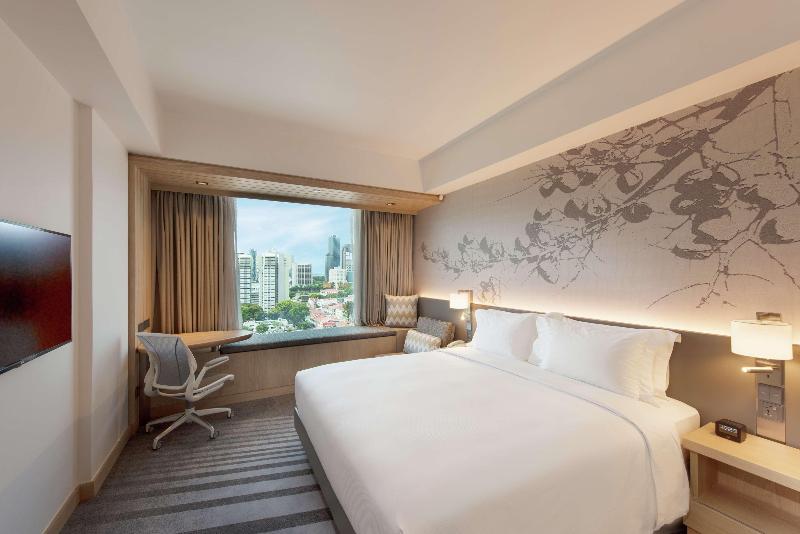 Deluxe Room King Bed & City View, Hilton Garden Inn Singapore Serangoon