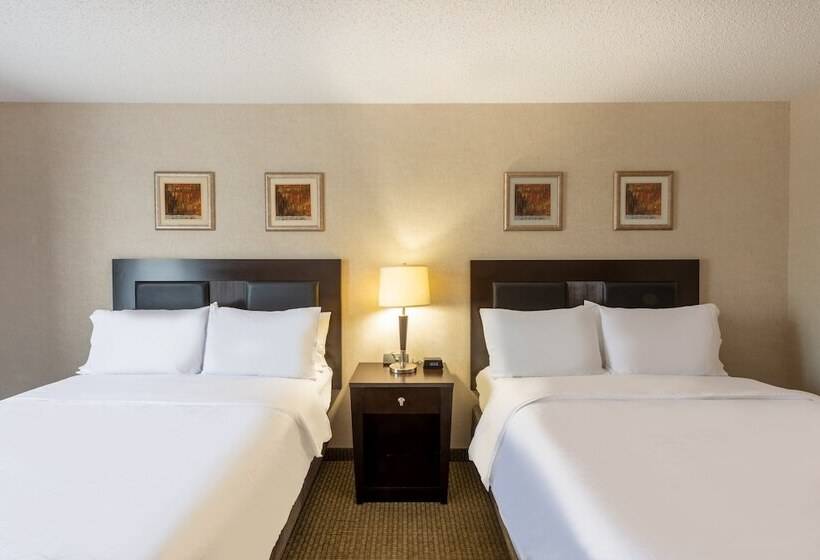 סוויטה, Holiday Inn Express Hotel & Suites Erie An Ihg