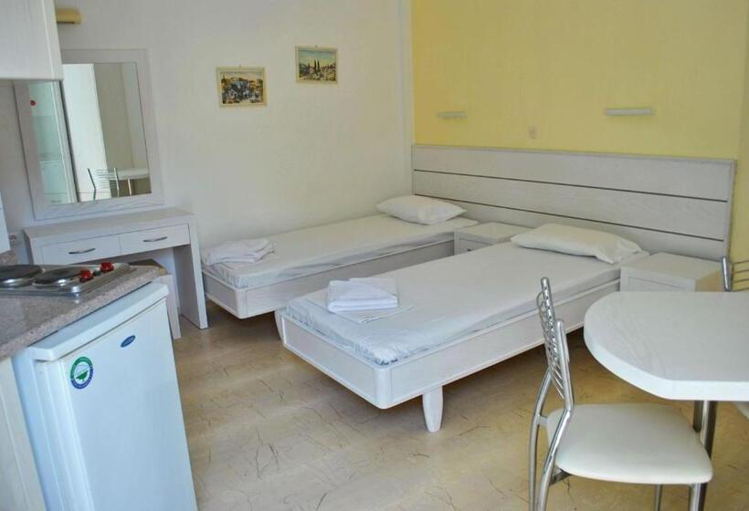 Студия Стандарт, Melissa Apartments, Studios & Suites