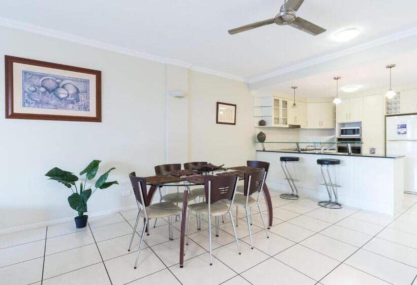 Apartamento 2 Dormitórios, Cairns City Apartments