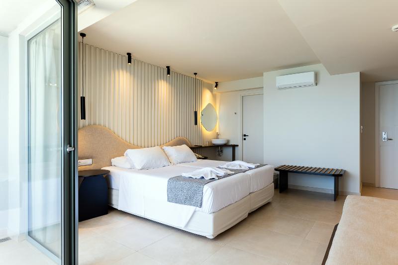 Полулюкс Вид на Море, Alia Beach Hotel By Estia