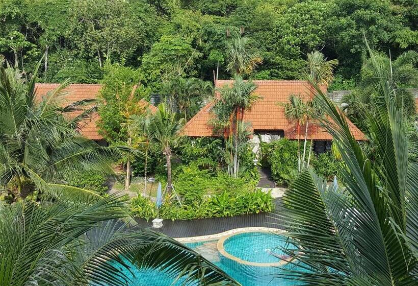 プールの見えるデラックスルーム, Tropicana Lanta Resort
