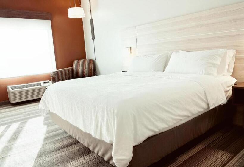 Стандартный Номер Кровать Кинг, Holiday Inn Express Hotel & Suites Logansport, An Ihg