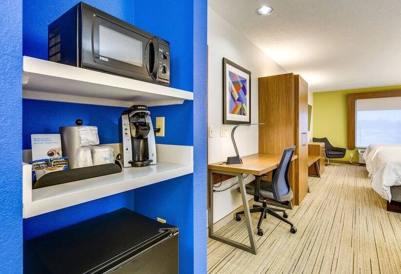 Люкс, Holiday Inn Express Vincennes By Ihg