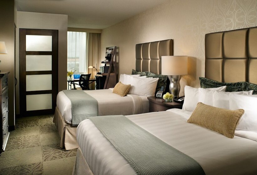 Номер Стандарт, Crowne Plaza Charleston, An Ihg