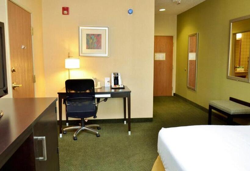 Номер Стандарт Адаптированный для Инвалидов, Holiday Inn Express Hotel & Suites Center Township, An Ihg