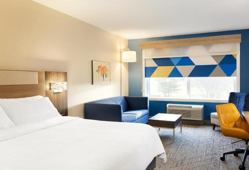 이그제큐티브 스위트 킹침대, Holiday Inn Express Hotel & Suites Van Wert, An Ihg