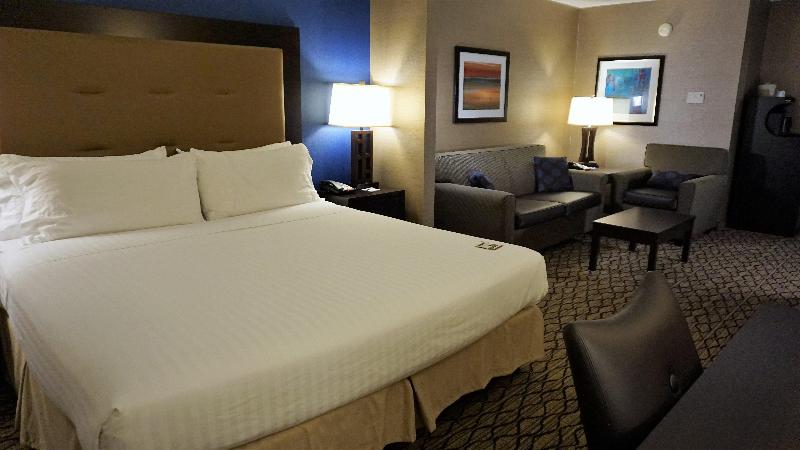带大床的标准间, Holiday Inn Express & Suites Gibson, An Ihg