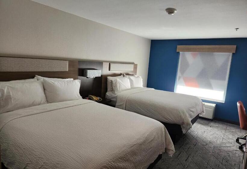 Номер Стандарт, Holiday Inn Express & Suites Perry, An Ihg