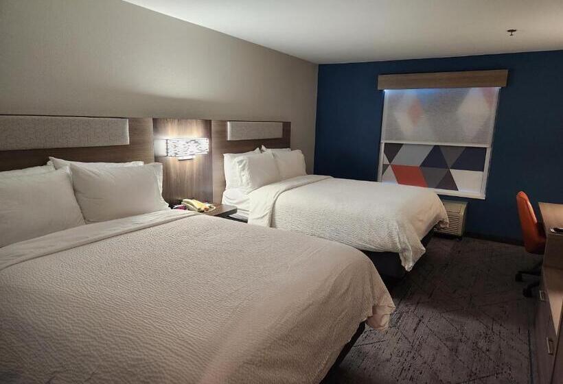 Номер Executive Кровать Кинг, Holiday Inn Express & Suites Perry, An Ihg