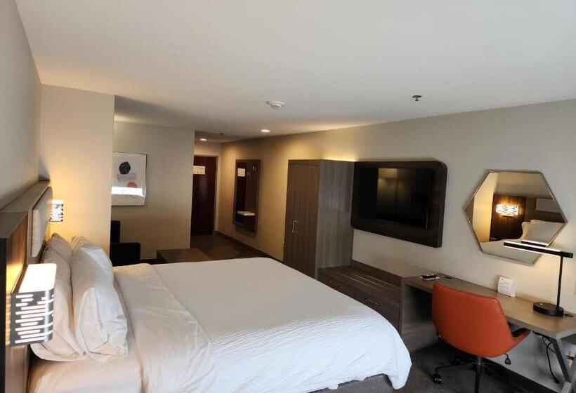 Люкс Кровать Кинг, Holiday Inn Express & Suites Perry, An Ihg