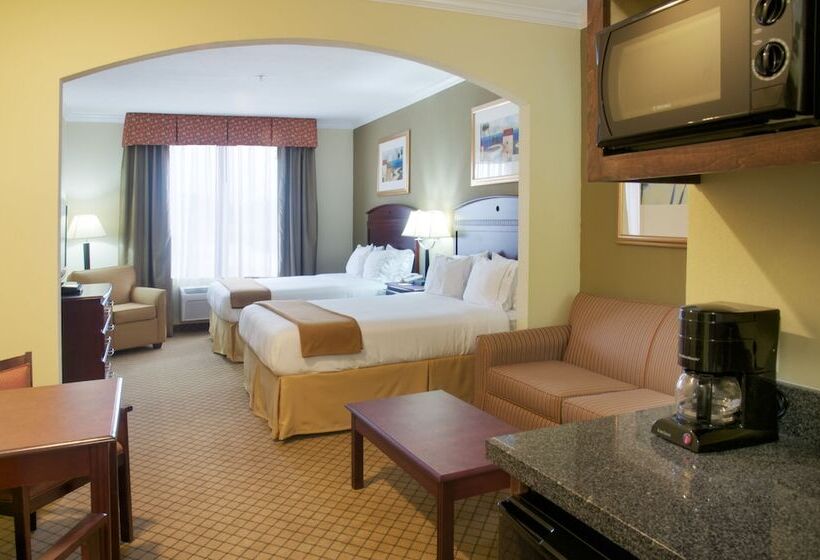 Люкс Адаптированный для Инвалидов, Holiday Inn Express Hotel & Suites Winnie, An Ihg