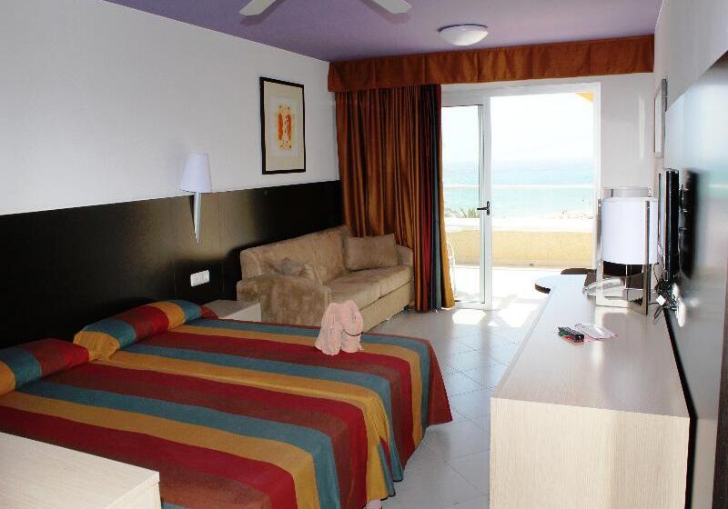 Номер Стандарт Адаптированный для Инвалидов, Holiday Inn Express Of Salado Belton, An Ihg
