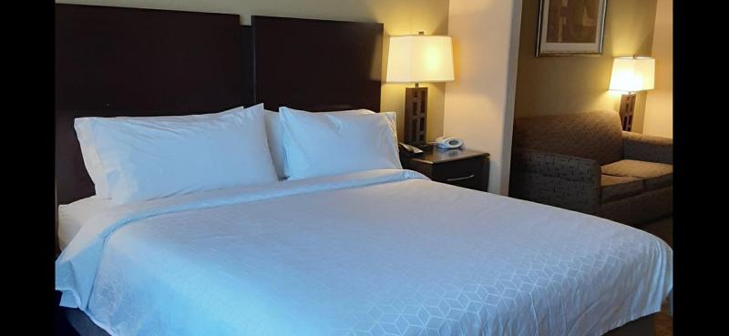 Стандартный Номер Кровать Кинг, Holiday Inn Express & Suites Pecos, An Ihg