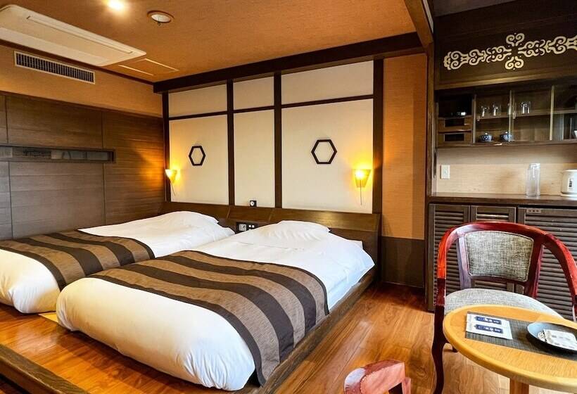 Номер Deluxe, Hokuten No Oka Abashiriko Tsuruga Resort
