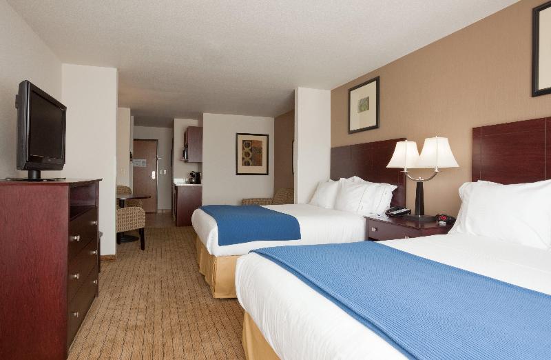 Люкс Адаптированный для Инвалидов, Holiday Inn Express Hotel & Suites Antigo, An Ihg