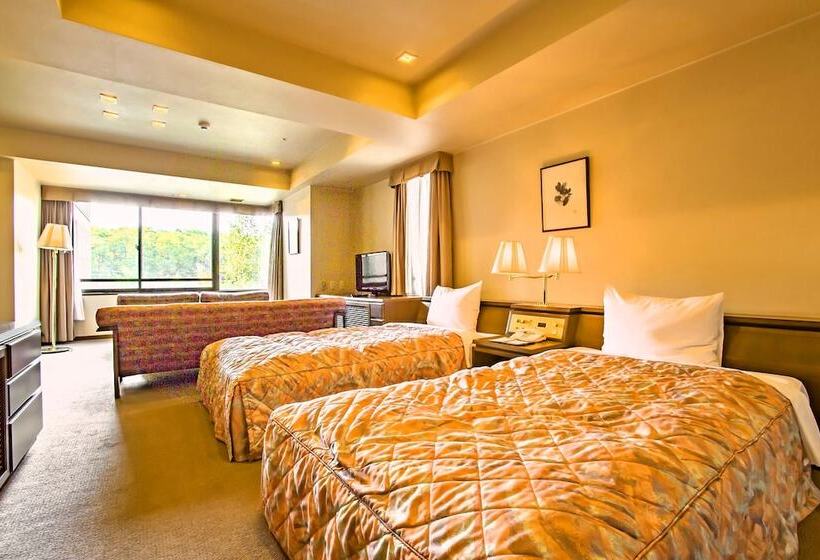 سوییت, Karuizawakurabu Hotel 1130 Hewitt Resort