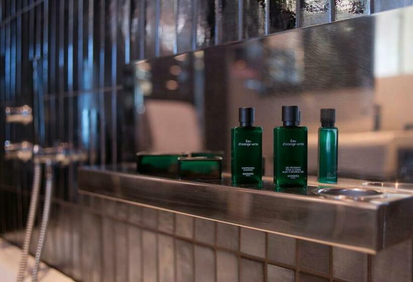 سوئیت جونیور با تخت بزرگ, Sofitel Casablanca Tour Blanche