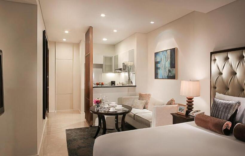 Студио Executive, Joy Nostalg Hotel & Suites Manila Managed By Accorhotels