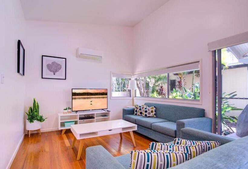 침실 2개 아파트, Mobys Beachside Retreat