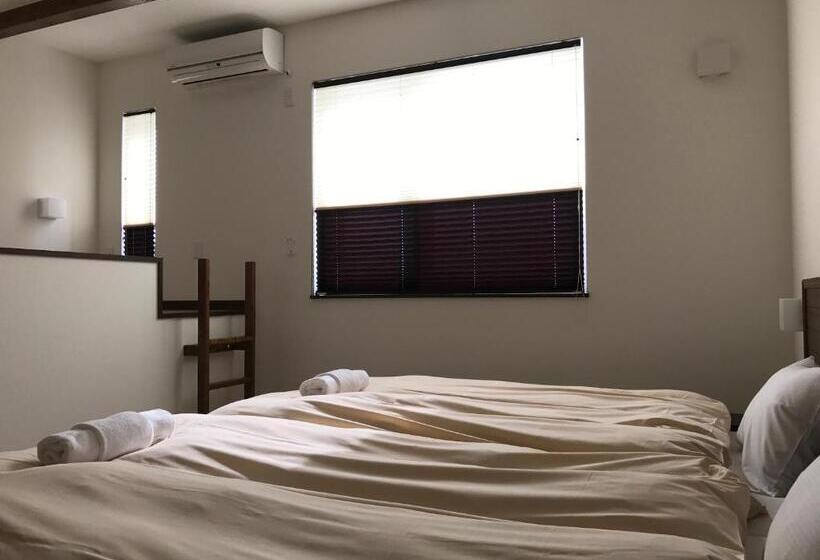 آپارتمان 2 خوابه, Tsuru Apartments