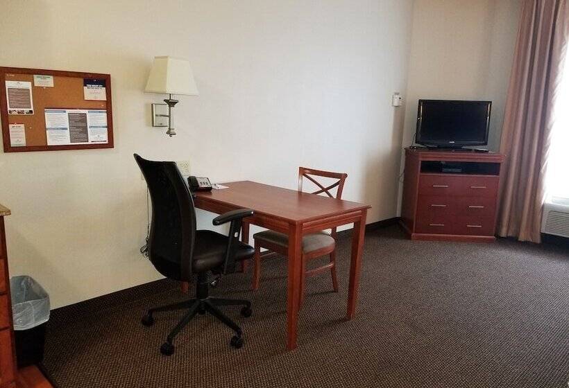 Студия Стандарт Двуспальная Кровать, Candlewood Suites Cape Girardeau By Ihg
