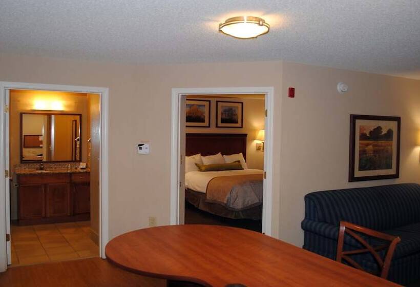 Люкс Адаптированный для Инвалидов, Candlewood Suites Colonial Heights   Fort Lee, An Ihg