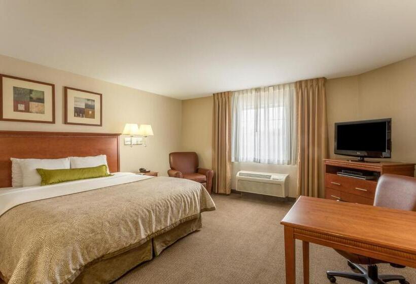 Люкс Кровать Кинг, Candlewood Suites Nogales, An Ihg