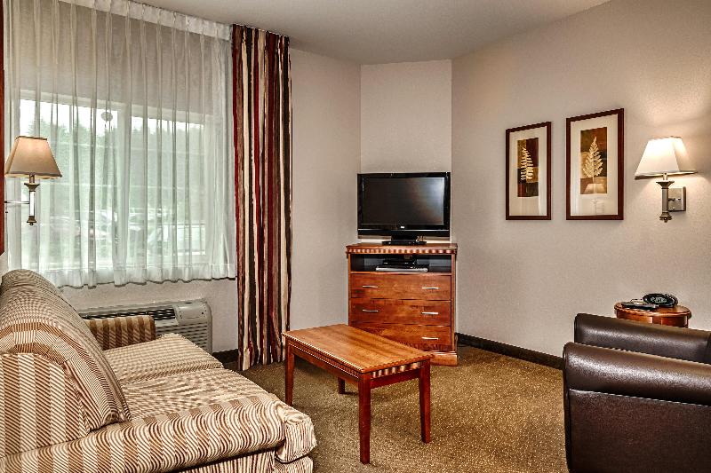 سوئیت برای معلولان, Candlewood Suites Oak Harbor, An Ihg