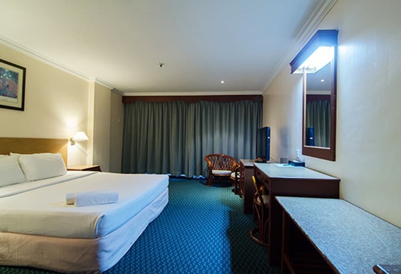 اتاق سوپریور, Coral Bay Resort