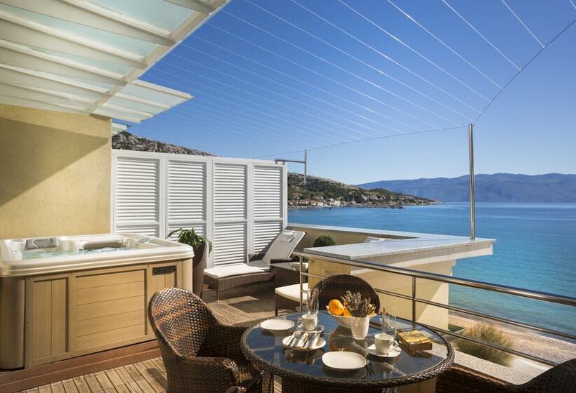 1 Bedroom Deluxe Apartment Sea View, Valamar Atrium Residence