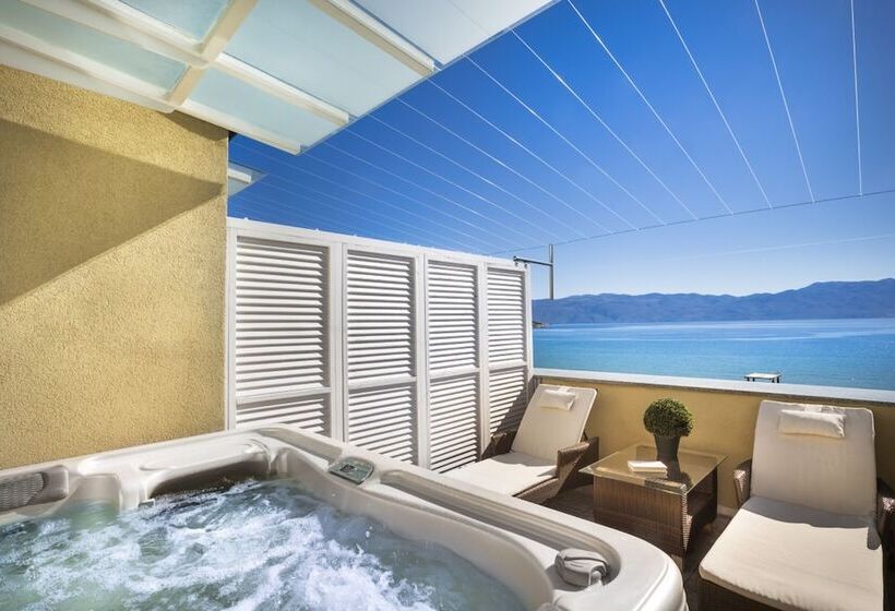 1 Bedroom Deluxe Apartment Sea View, Valamar Atrium Residence