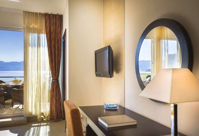 1 Bedroom Deluxe Apartment Sea View, Valamar Atrium Residence