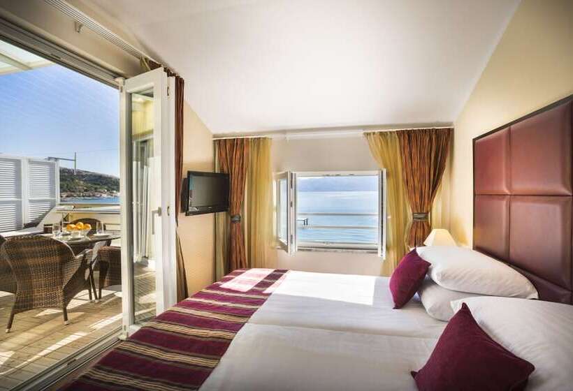 1 Bedroom Deluxe Apartment Sea View, Valamar Atrium Residence