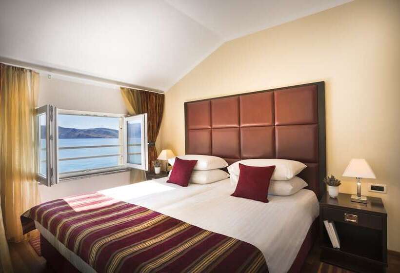 1 Bedroom Deluxe Apartment Sea View, Valamar Atrium Residence
