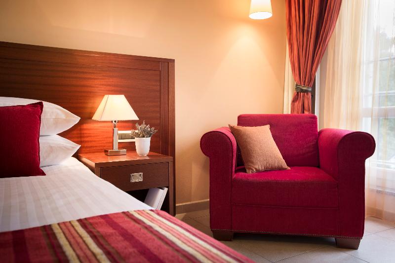 اتاق کلاسیک سه تخته, Valamar Atrium Residence