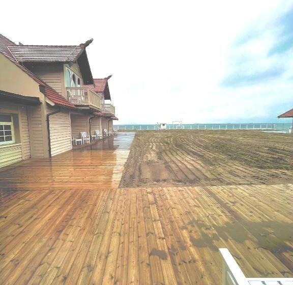 اتاق استاندارد با تخت بزرگ, Zhong Hua