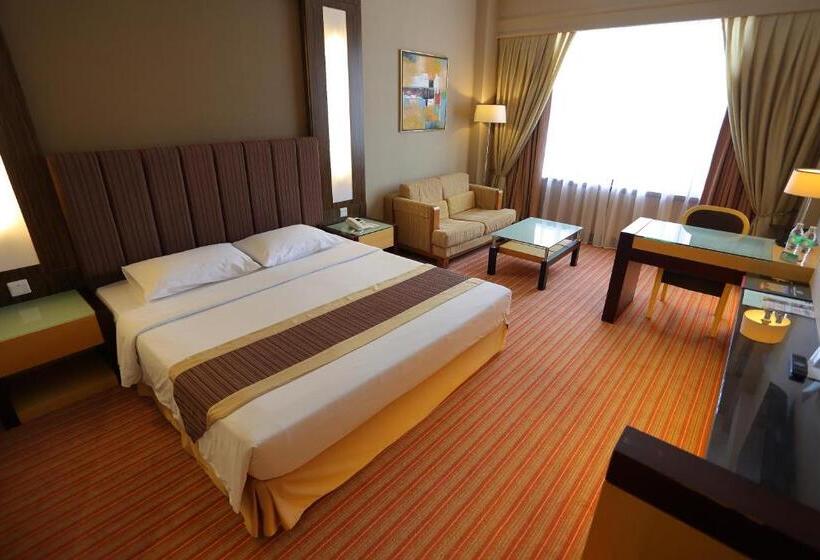 디럭스 룸, Dynasty Hotel Miri