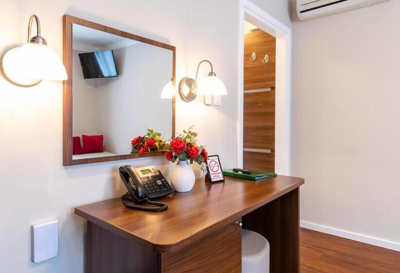 اتاق سوپریور سه تخته, Plitvice Holiday Resort